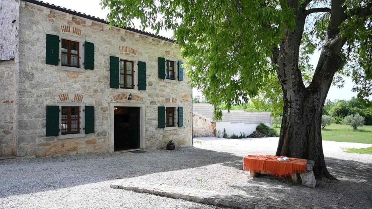 Villa Antonci-18, Pool, 3 Houses, Jacuzzi, Private Territory Antonci  Zewnętrze zdjęcie