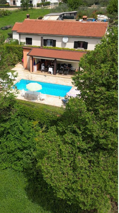 Villa Antonci-18, Pool, 3 Houses, Jacuzzi, Private Territory Antonci  Zewnętrze zdjęcie